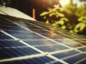 Leia mais sobre o artigo A Revolução Sustentável: 5 Motivos para Adquirir Energia Solar em sua Residência